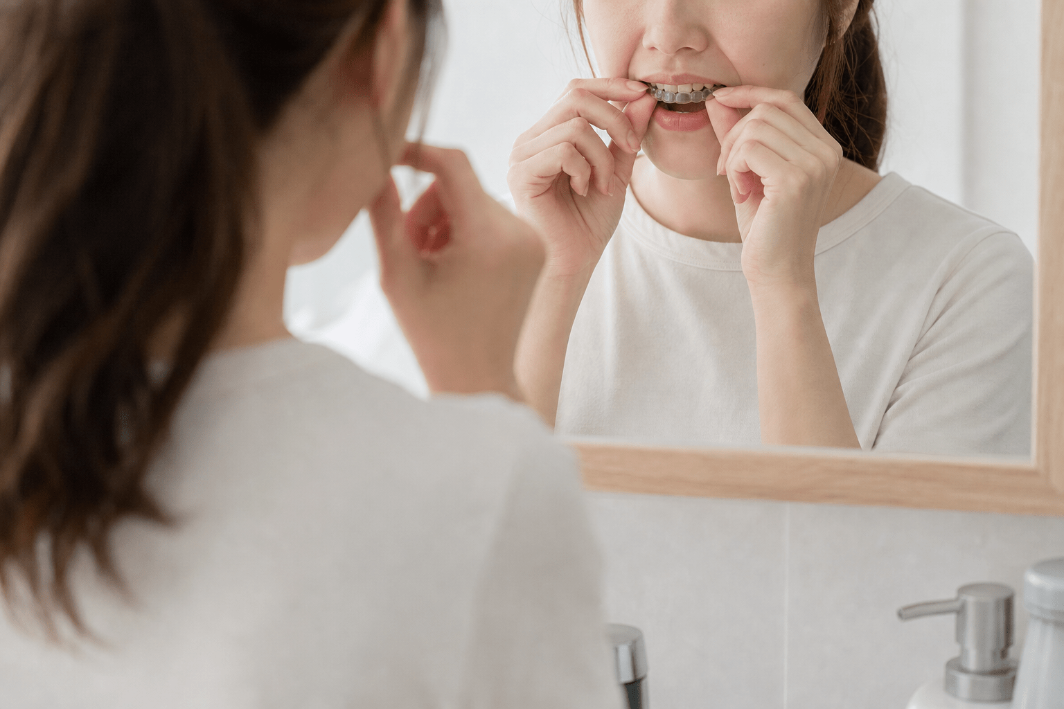 裏側矯正のデメリットと注意点:始める前に知っておきたいこと